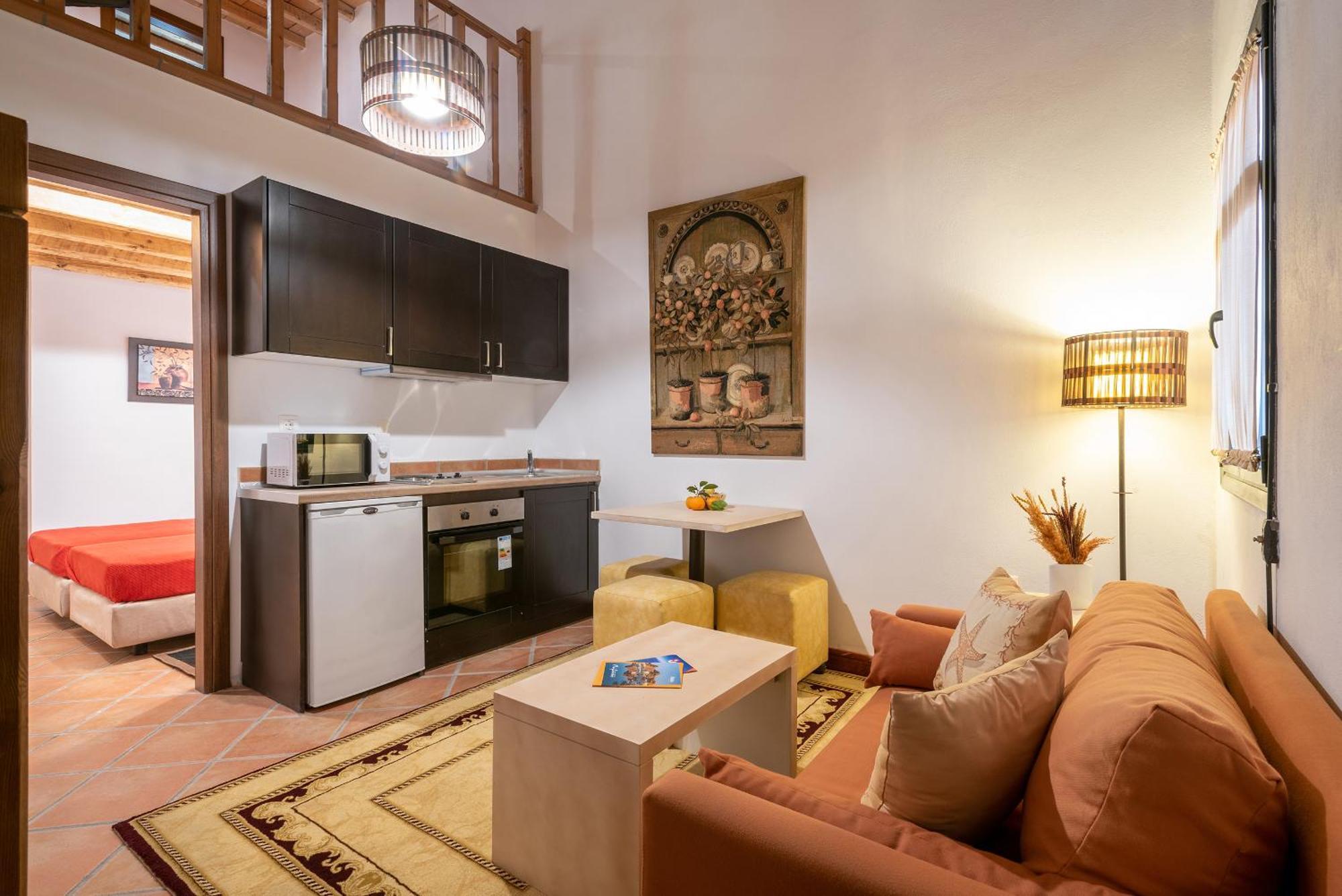 The Varos Residences Hotel Номер фото